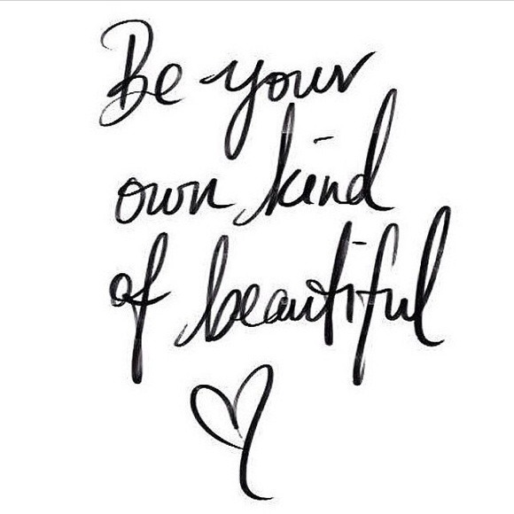 Meet your Posher, Anabel - Picture 1 of 1